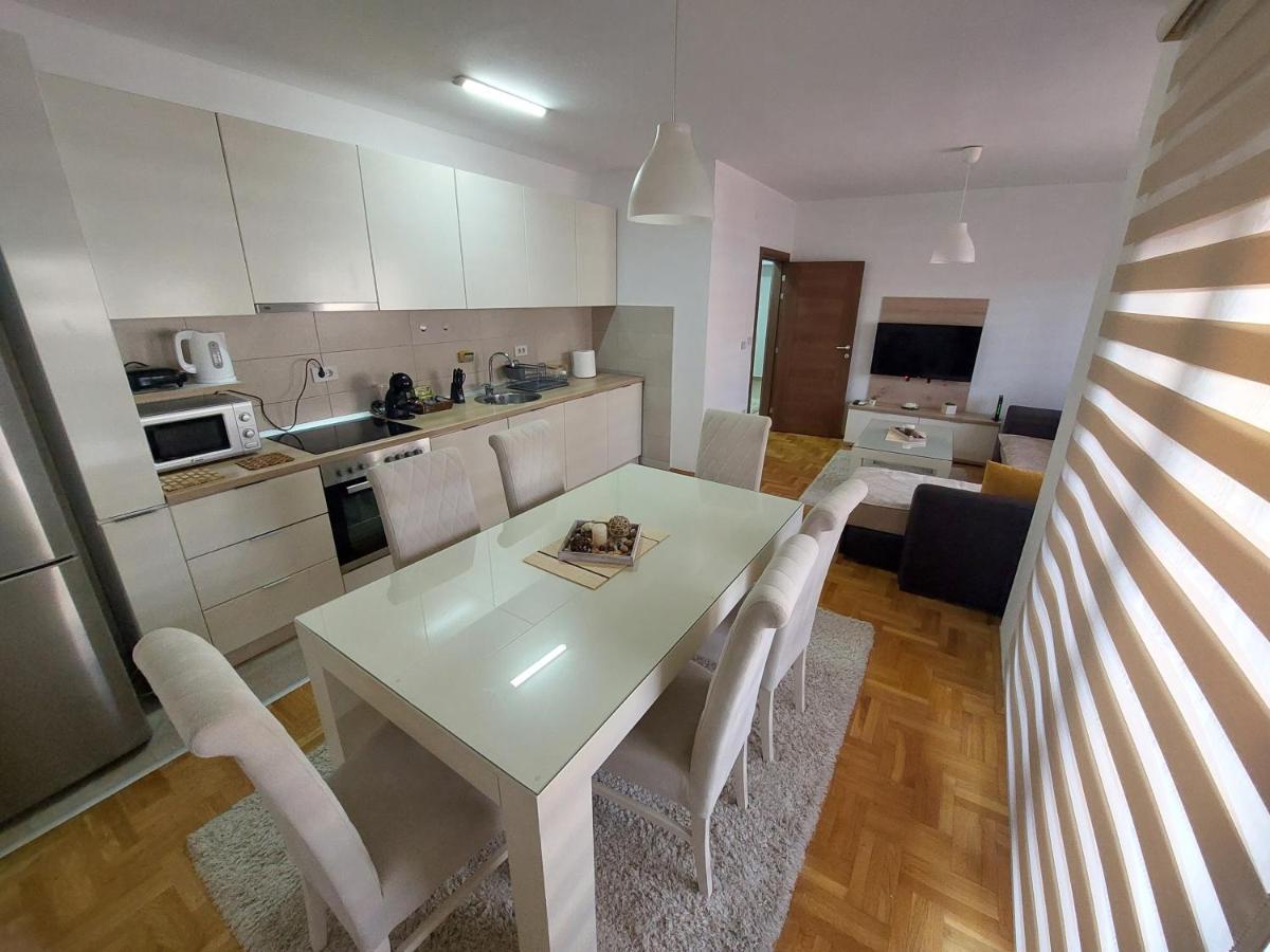 Apartment Gelic Family Kumanovo Exterior photo